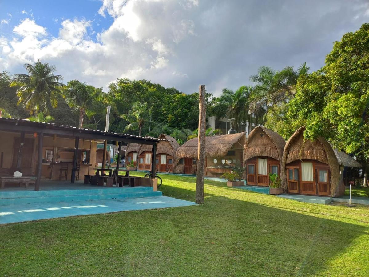 Pepos Xul-Ha Hotell Exteriör bild